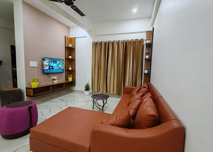 Eve Service Apartment