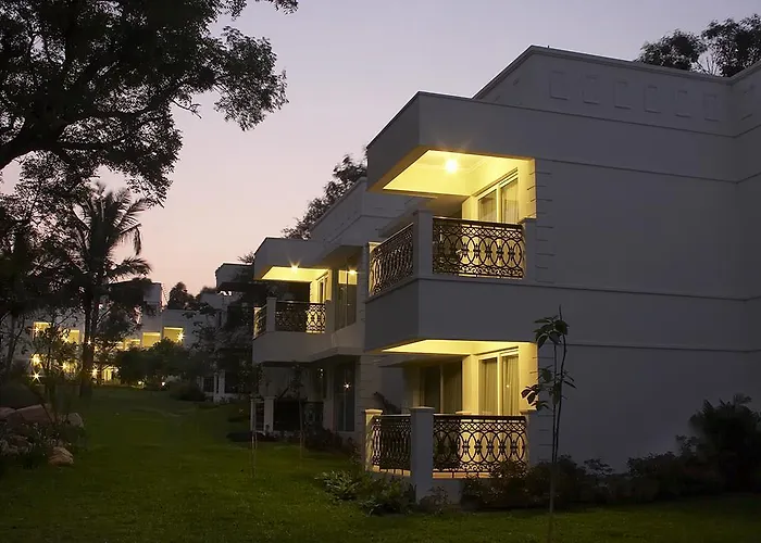 Golden Landmark Resort