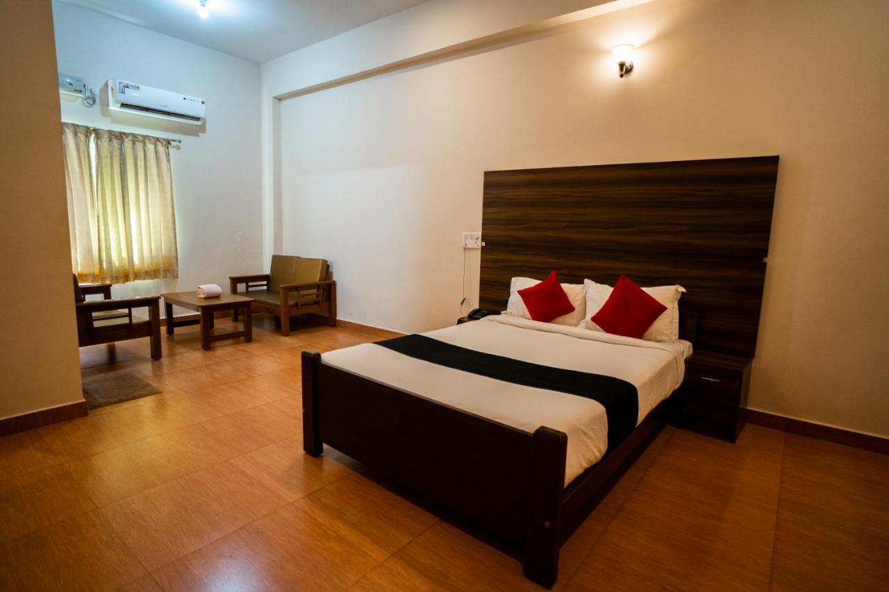 Hotel Townhouse J K Golden Embassy Mysore