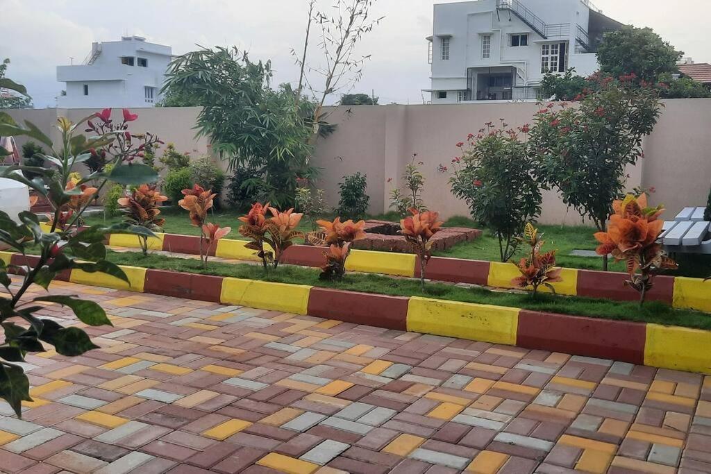 Saanvi's - Holiday Holiday home *