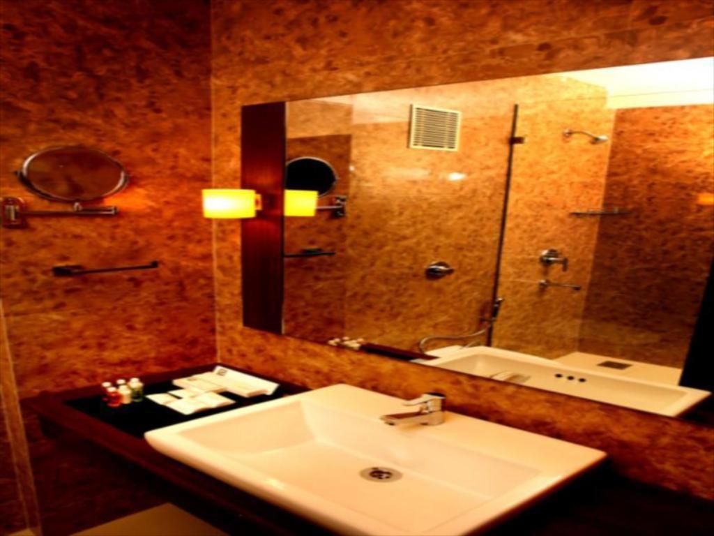 Hotel Sunflower