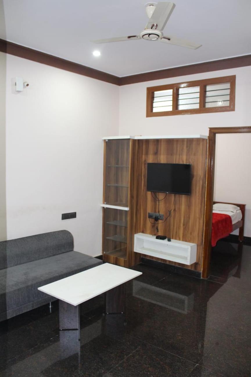 Kamadhenu Homestay Homestay Mysore