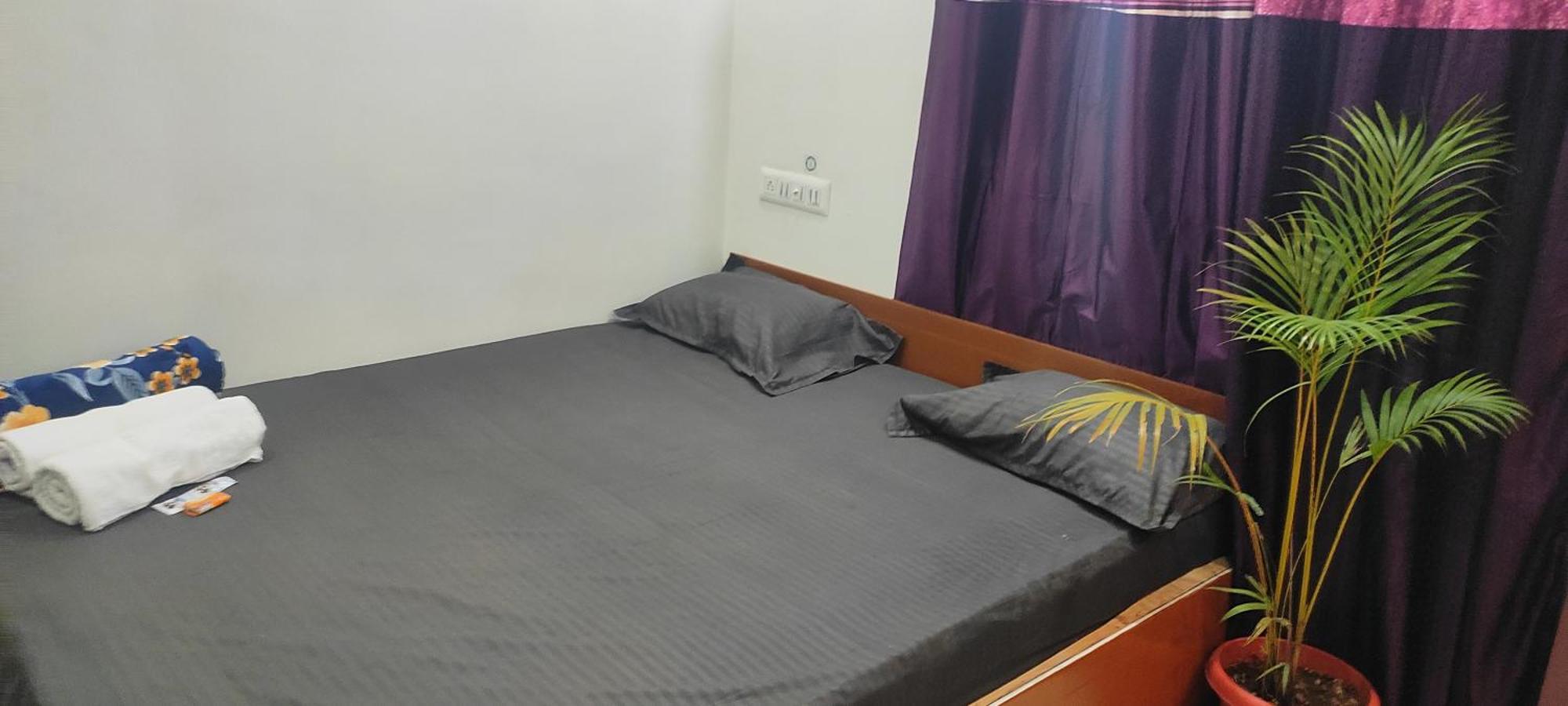 Adh Amilia Residency Homestay *