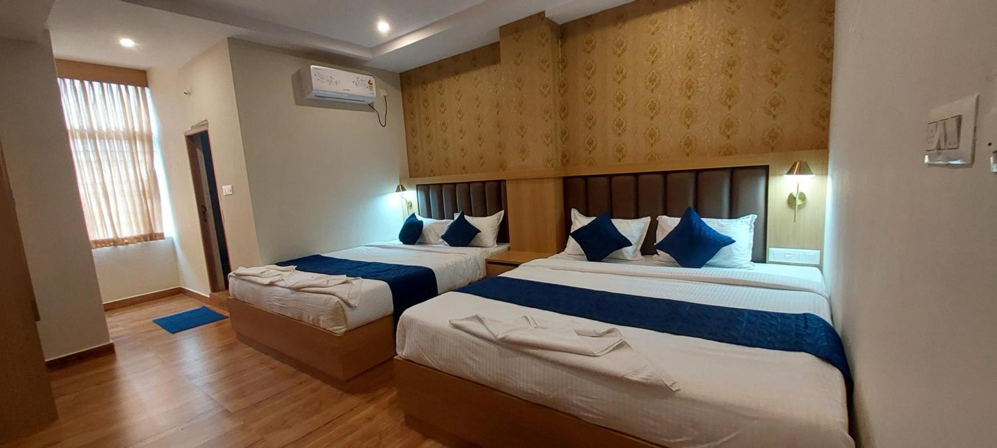 Sky Hotel Mysore