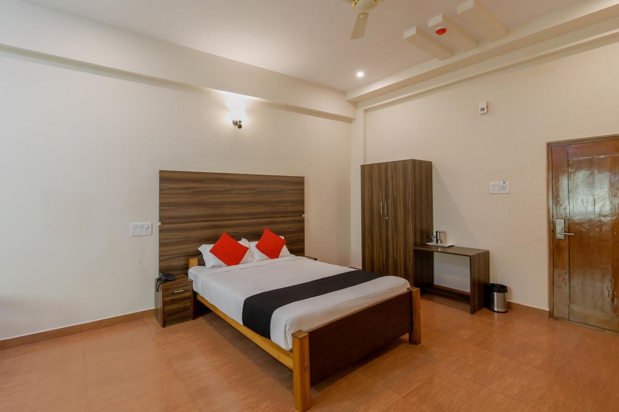 Townhouse J K Golden Embassy Hotel Mysore