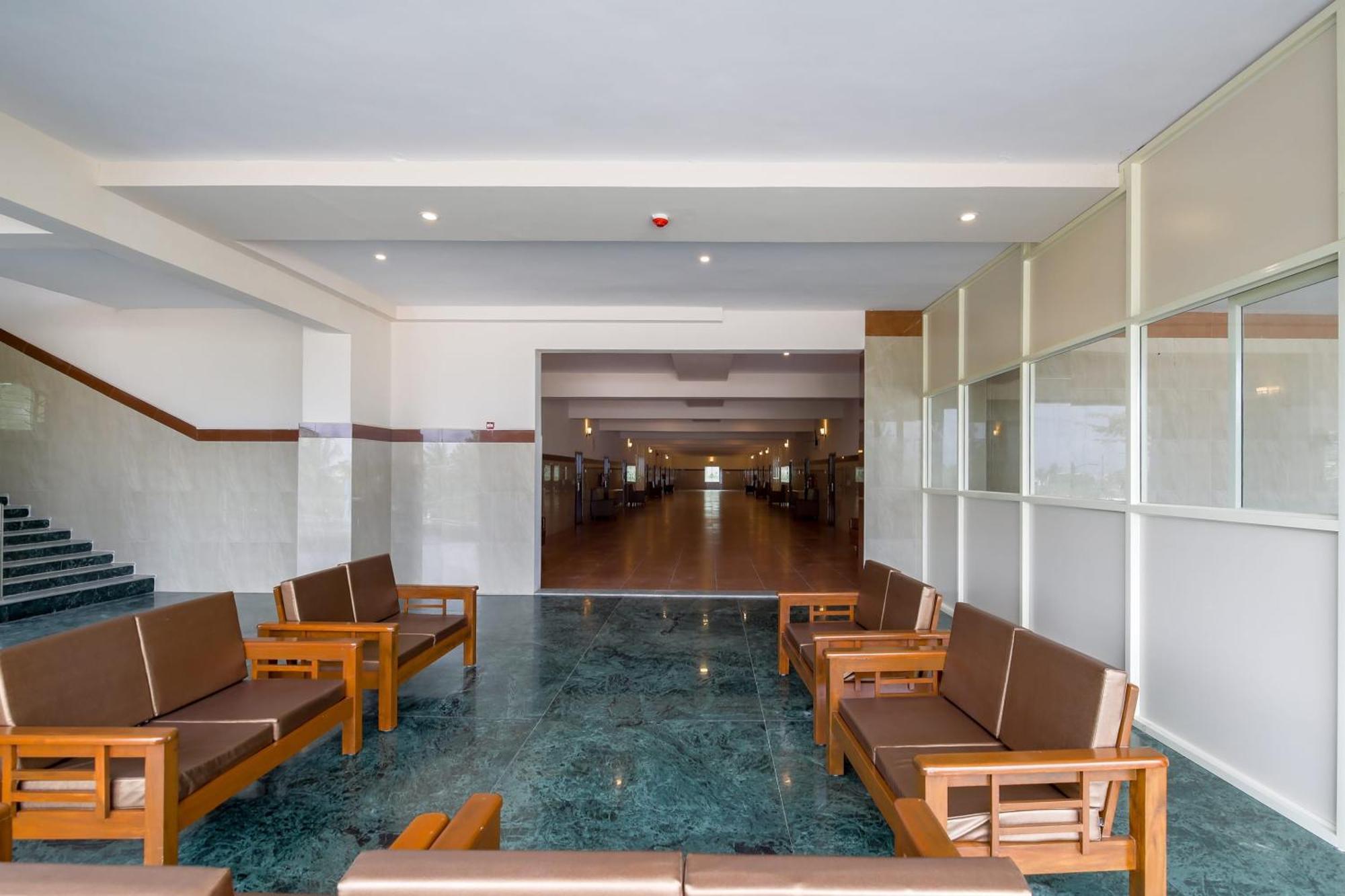 Townhouse J K Golden Embassy Hotel 3*