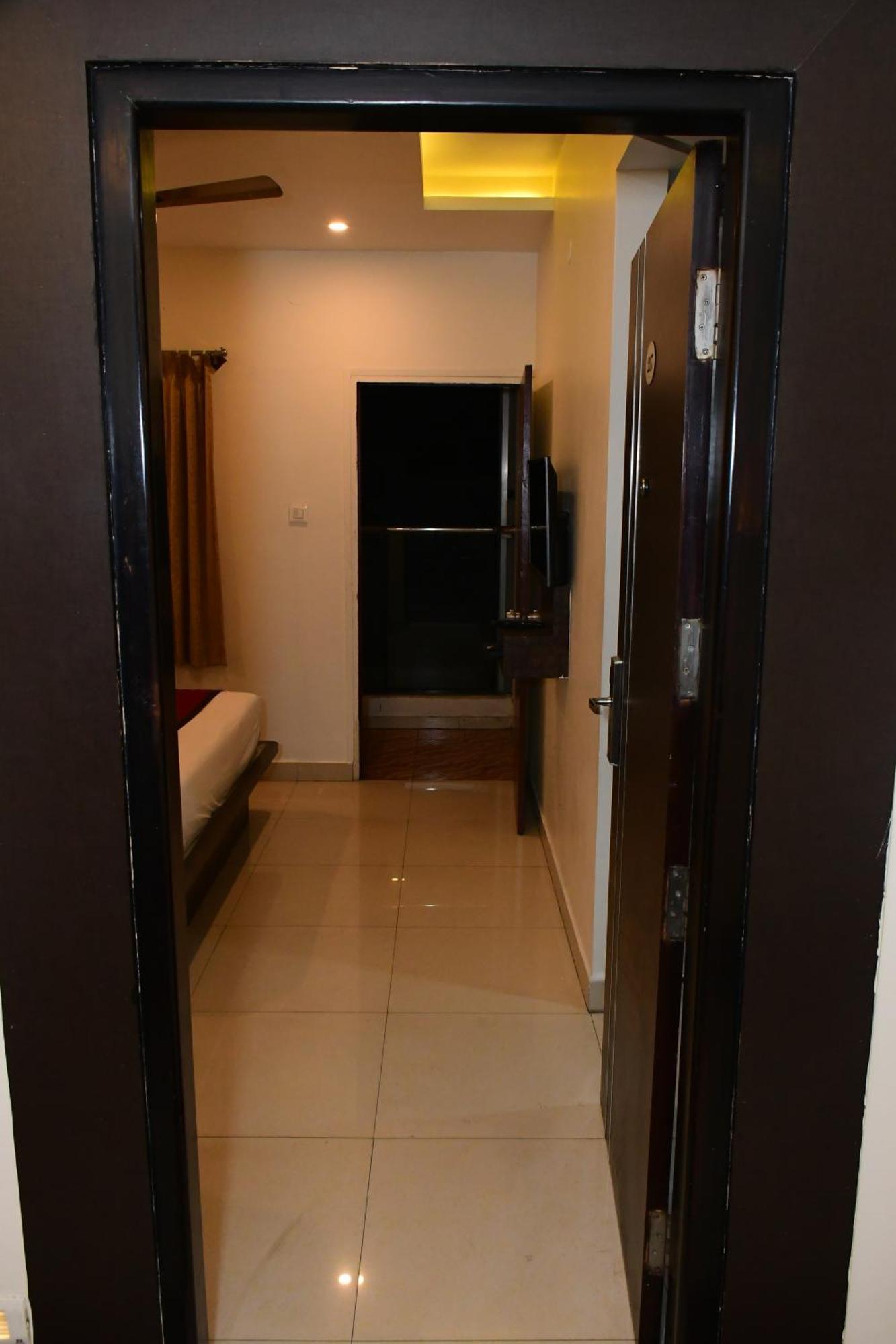 Sai Vihaar & Hotel Mysore