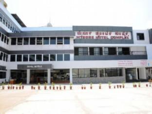 Hotel Complex 3*