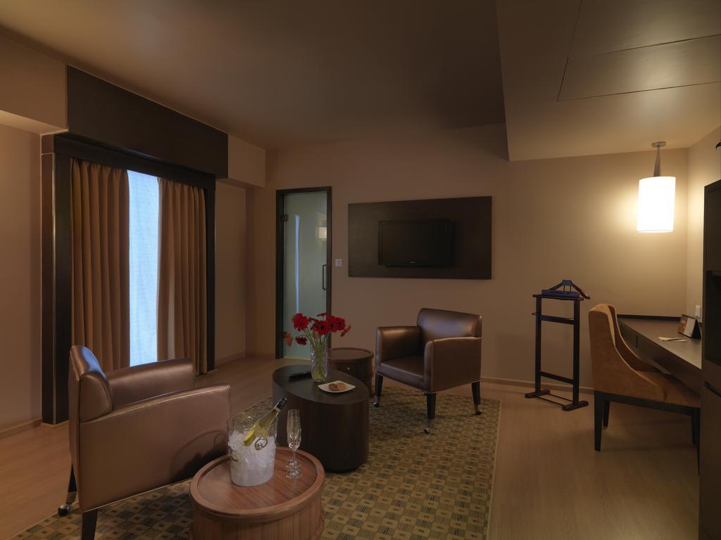 Hotel The Quorum Mysore