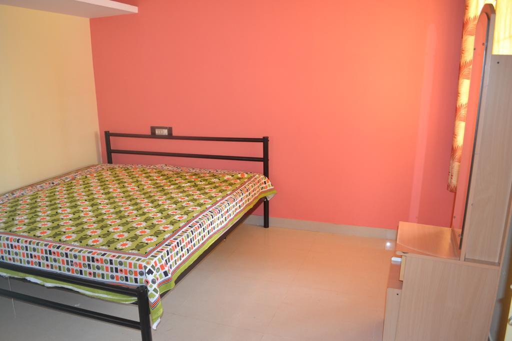 Manasvini Homestay-a In With Scenic View