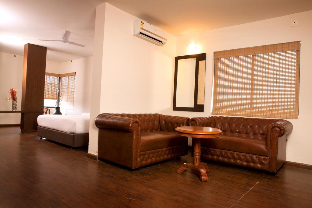 Hotel Sk Elegance