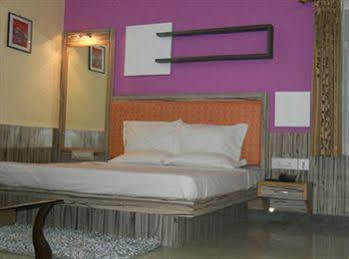 Hotel The Cute Village Mysore
