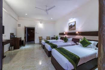 Treebo Three Leaves 3* Mysore