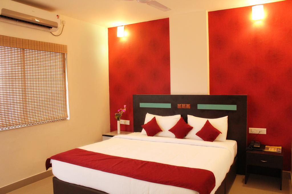 Sk Elegance Hotel