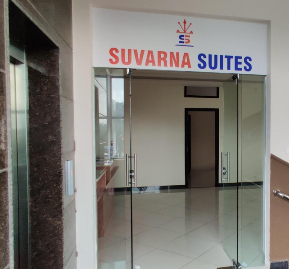 Suvarna Suits 2*