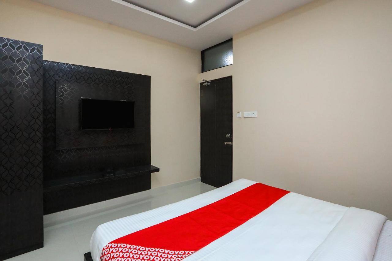 Hotel Suvarna Suits