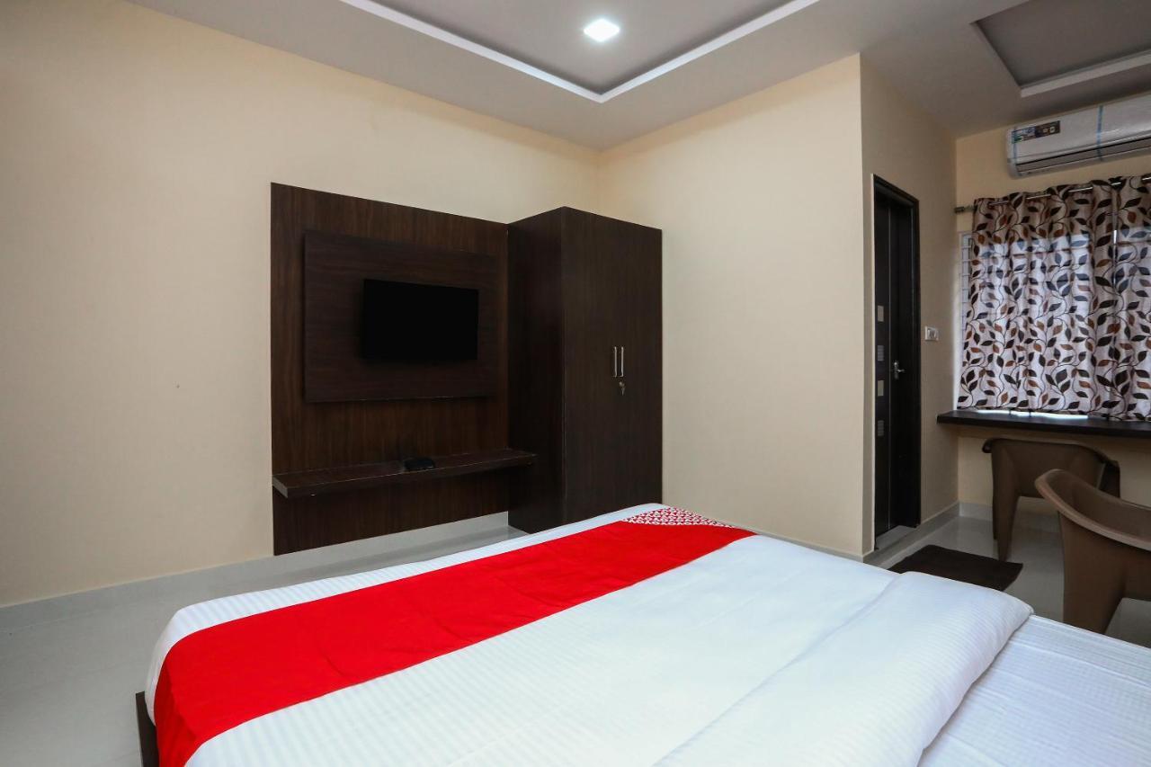 Suvarna Suits Hotel 2*