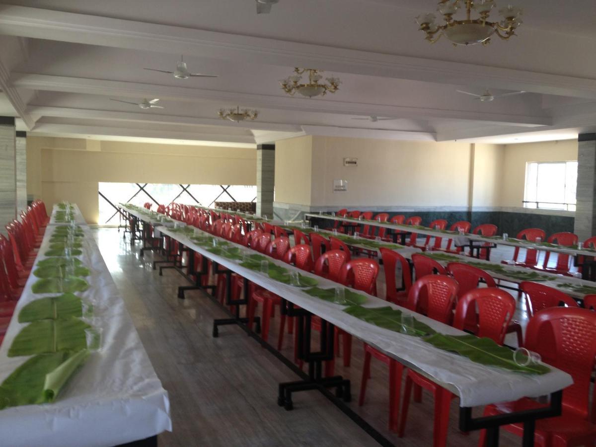 Suvarna Suits Hotel