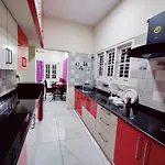 Floral Service Apartments