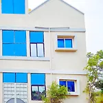Mannat Inn