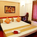 Addhuri Comforts Inn