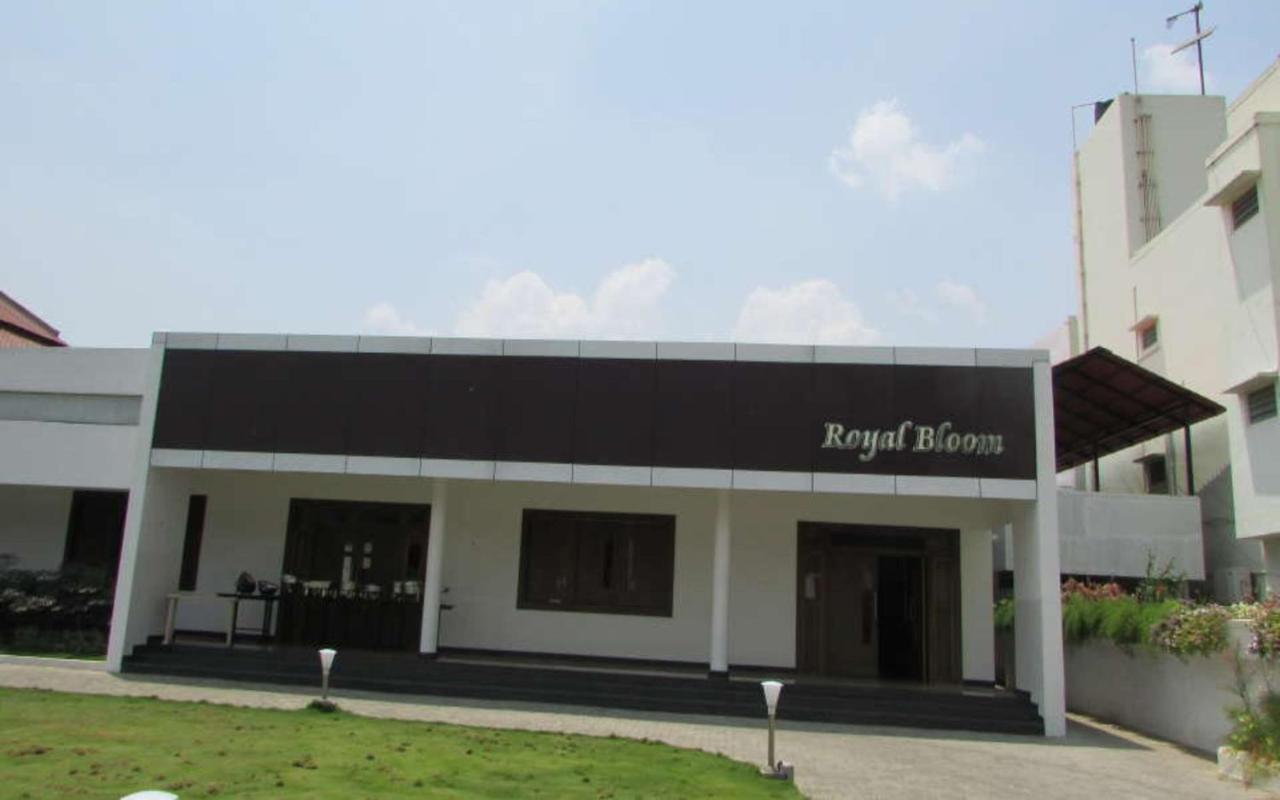 Hotel Kalyani 2*