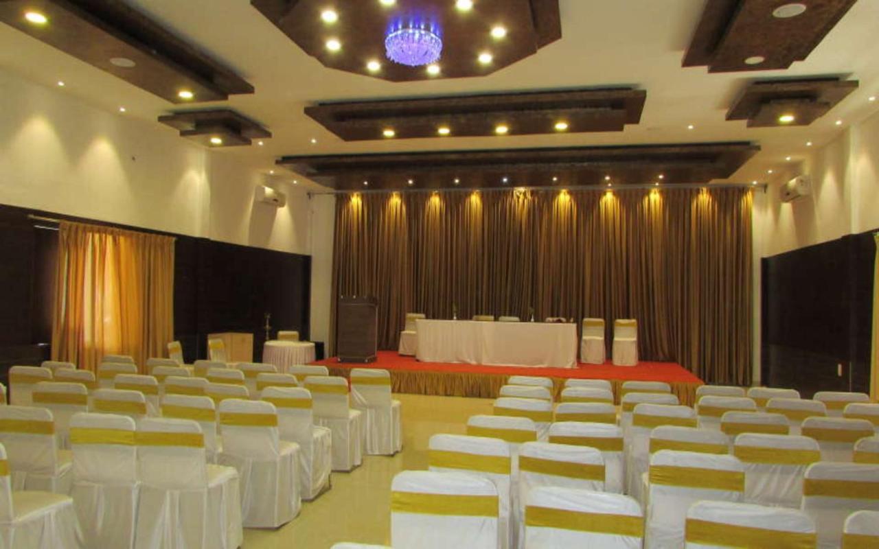Hotel Kalyani 2*