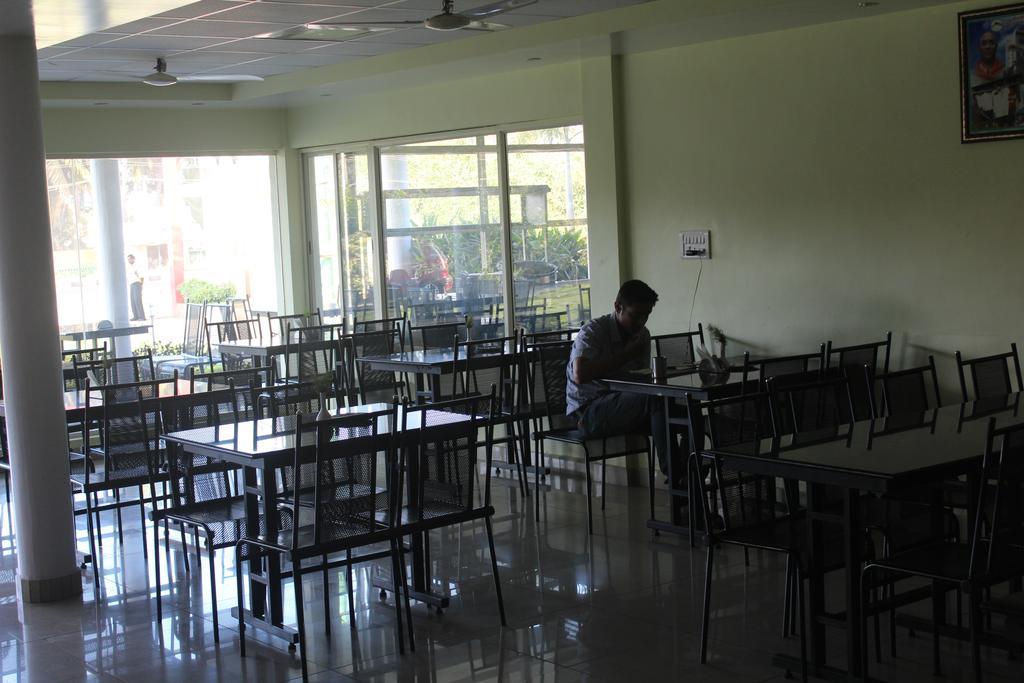 Hotel Kalyani 2*