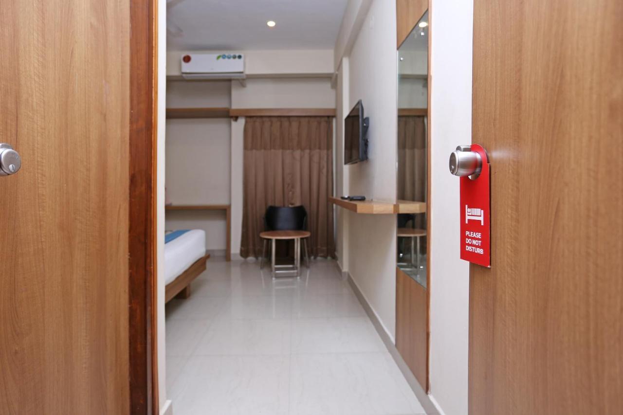 Oyo 6447 Samasth And 3* Mysore