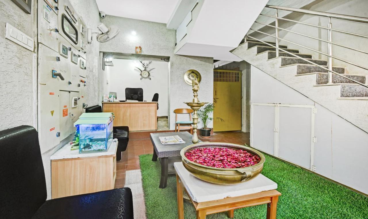 Treebo Trend Karan Residency 3*
