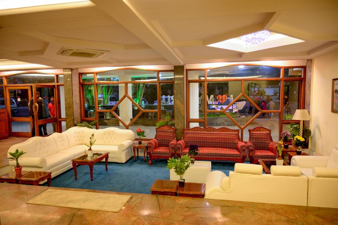 Maya's Kings Kourt Hotel