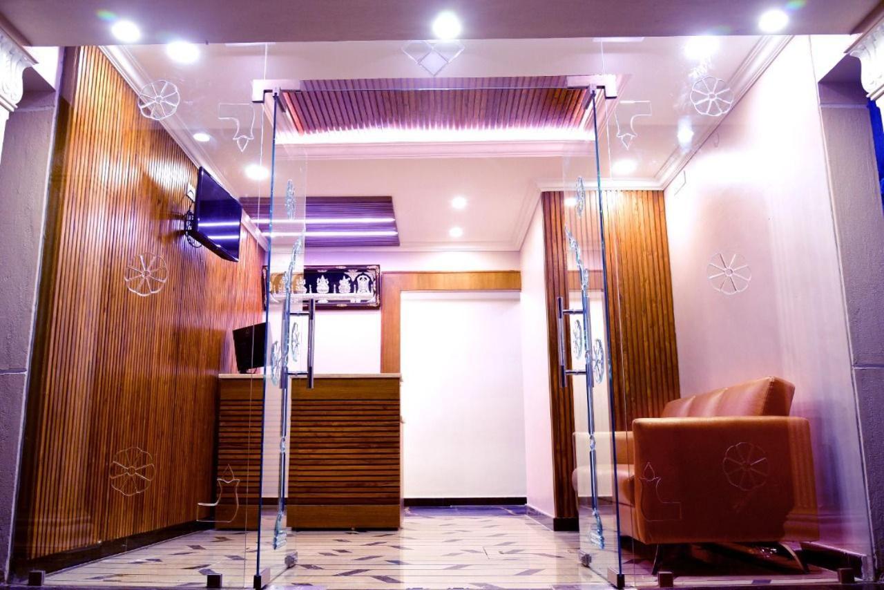 Hotel Vismaya Comforts *