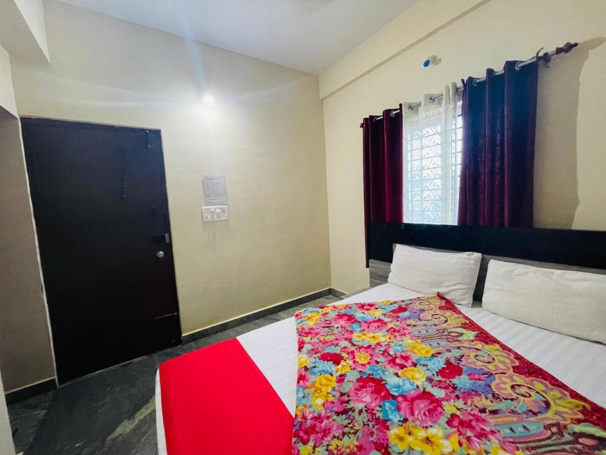 Crown Residency 3*
