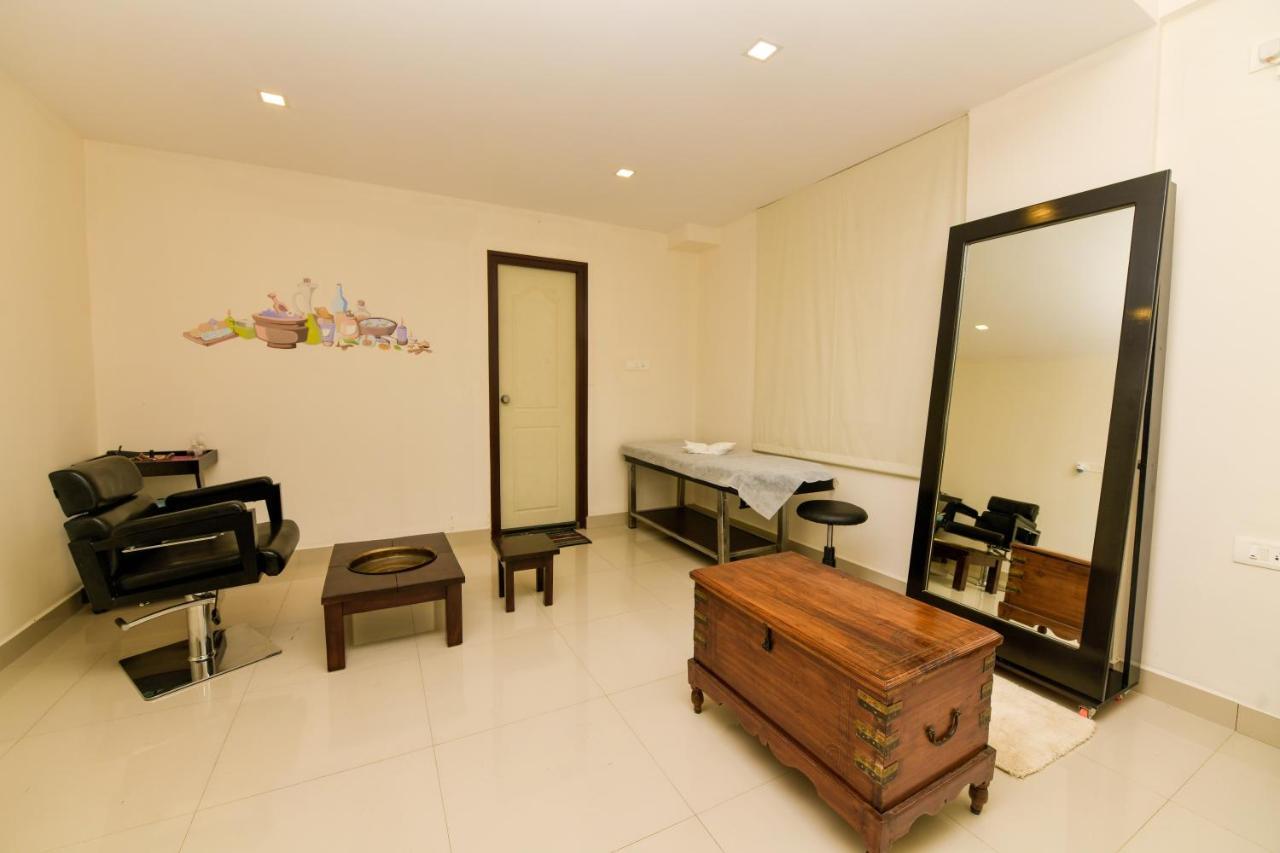 Hotel Safari Quest Mysore
