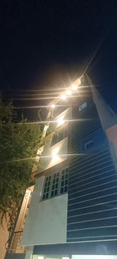 Hotel Adh Amilia Residency