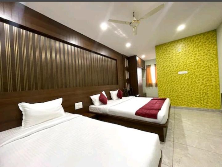 Hotel Yashaswiny Recidency 3*
