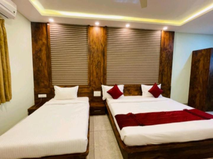 Hotel Yashaswiny Recidency 3*