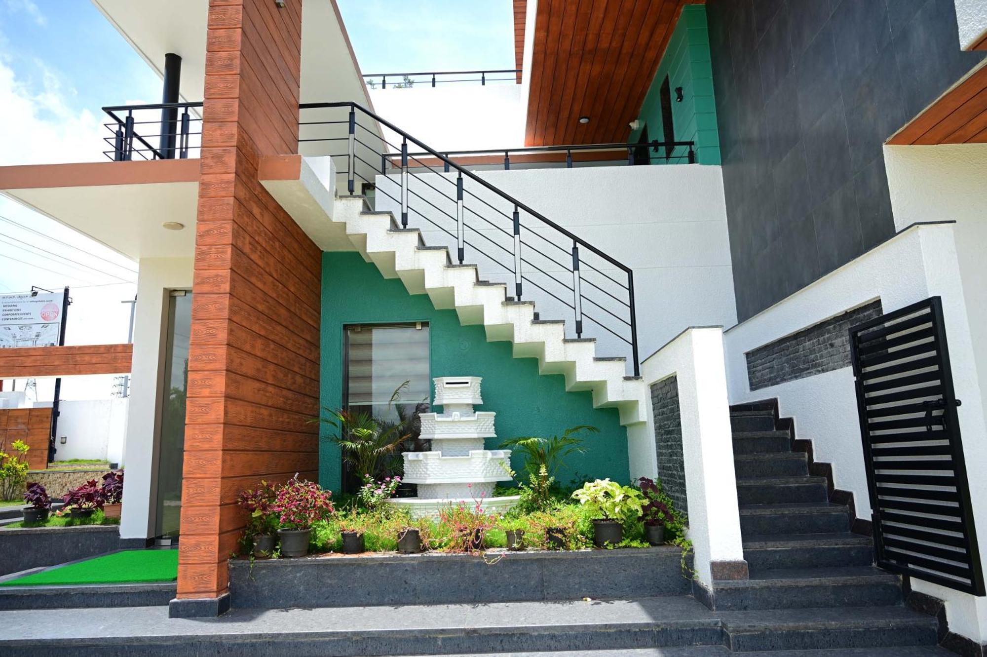 R R Residency Mysore