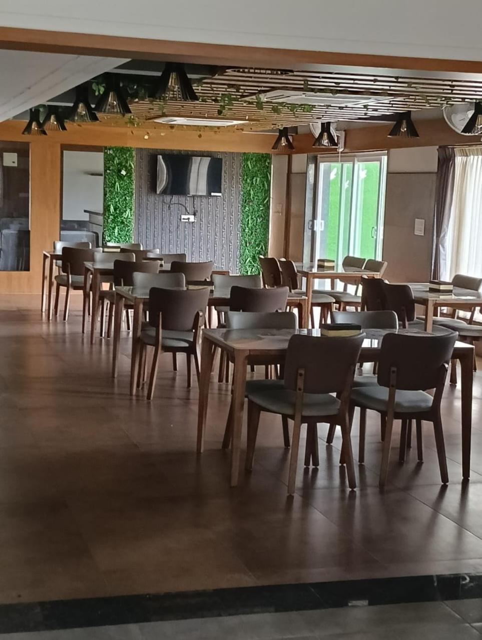R R Residency Hotel Mysore