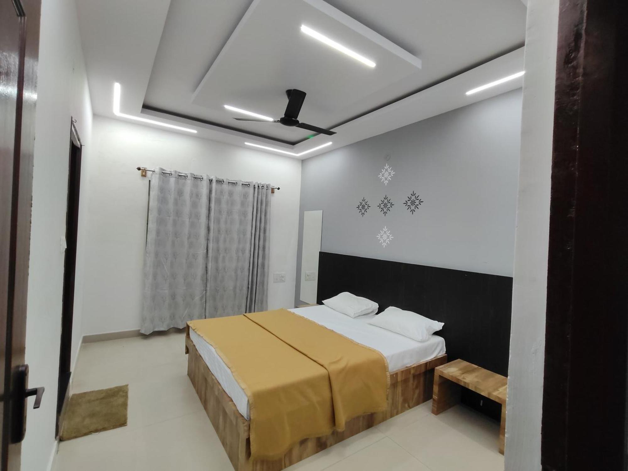 Nandan Elite 3bhk Apartment