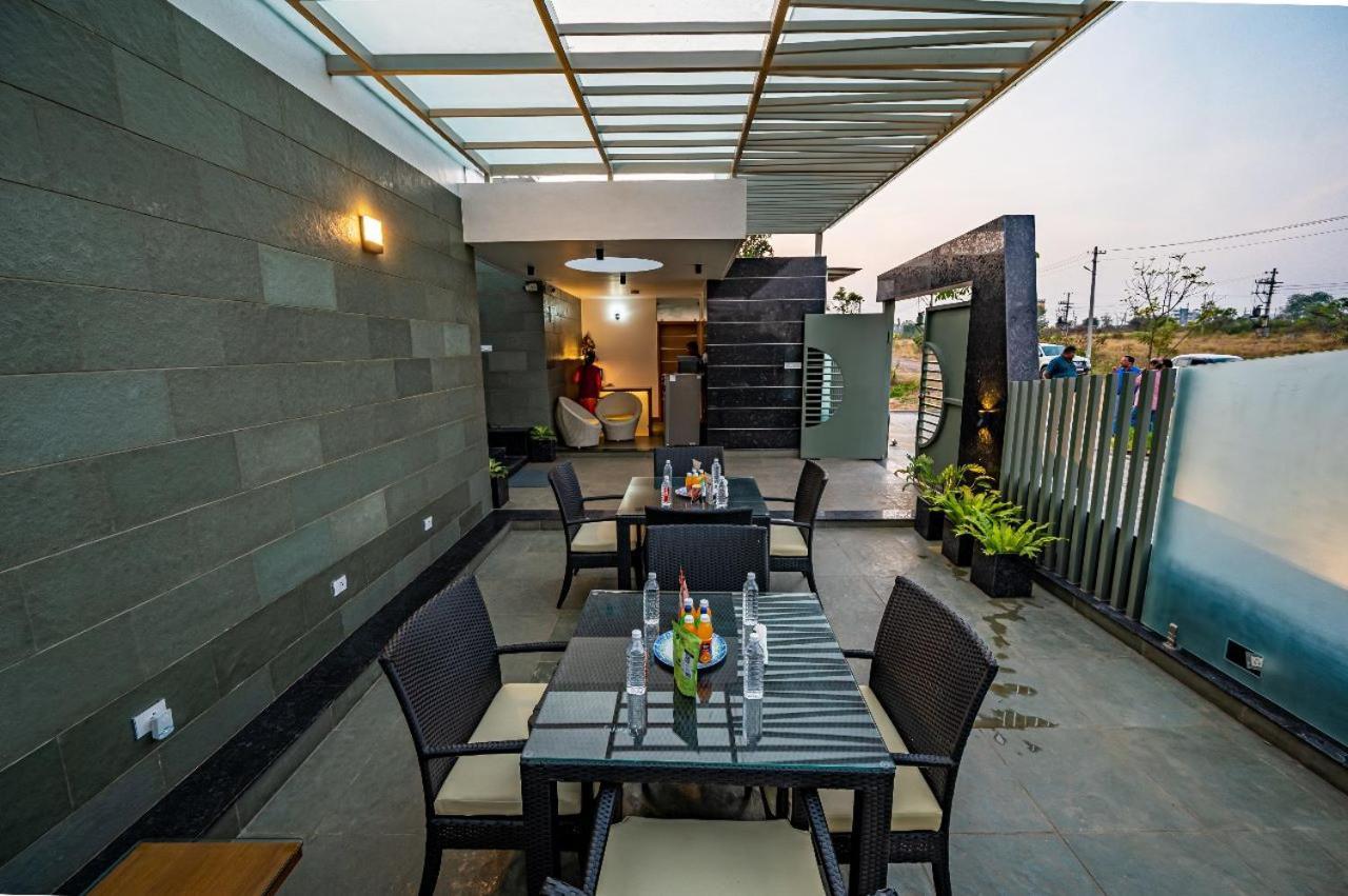 S R Luxury Mysore