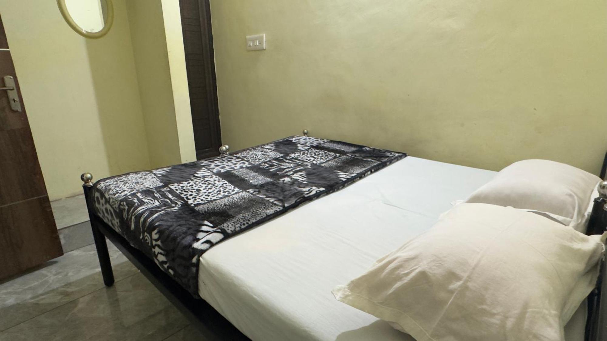 Hostel Hotels-sgh *