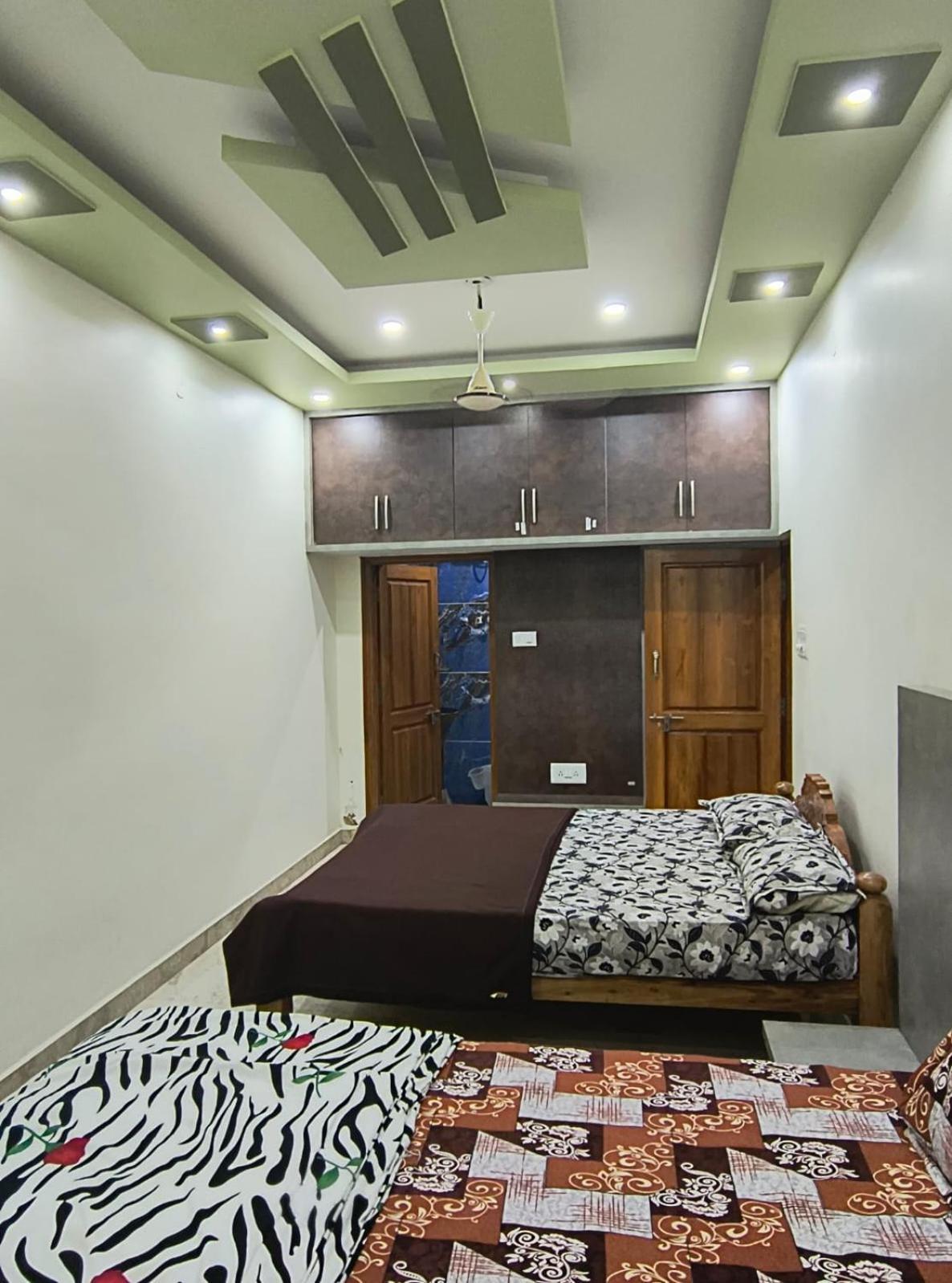 Bunglow With Pool * Mysore