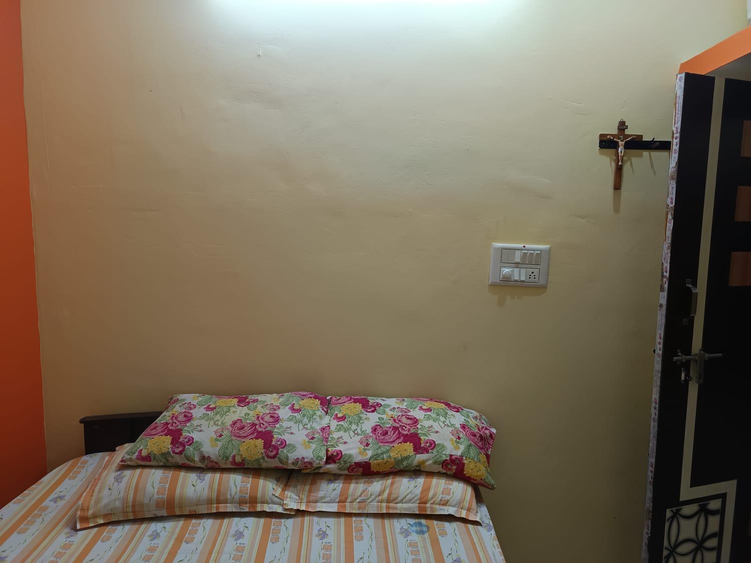 Holy Family Nest