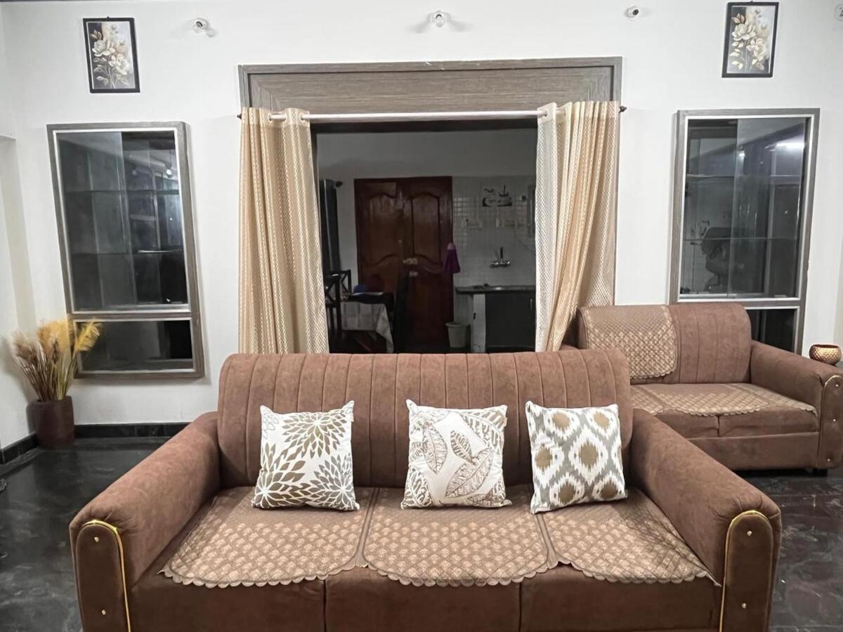 Kk Enclave, Service 2 Apartment Mysore