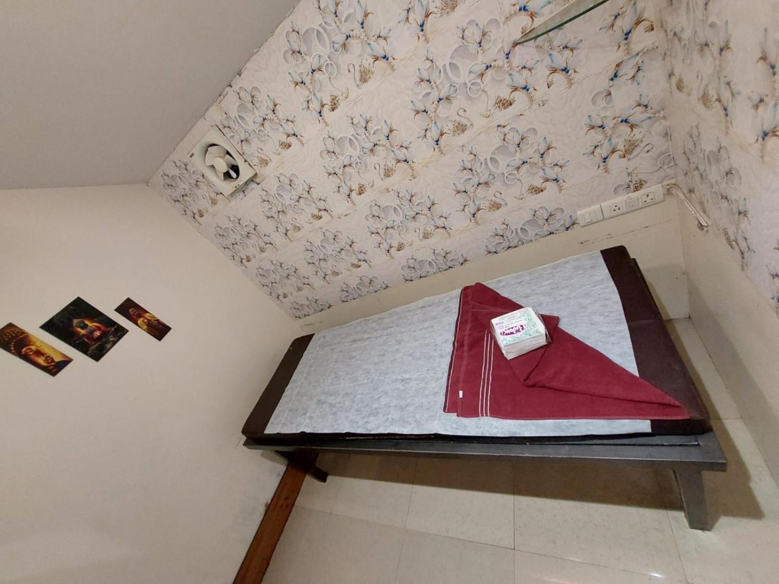 Hotel Yogi Golden Mysore