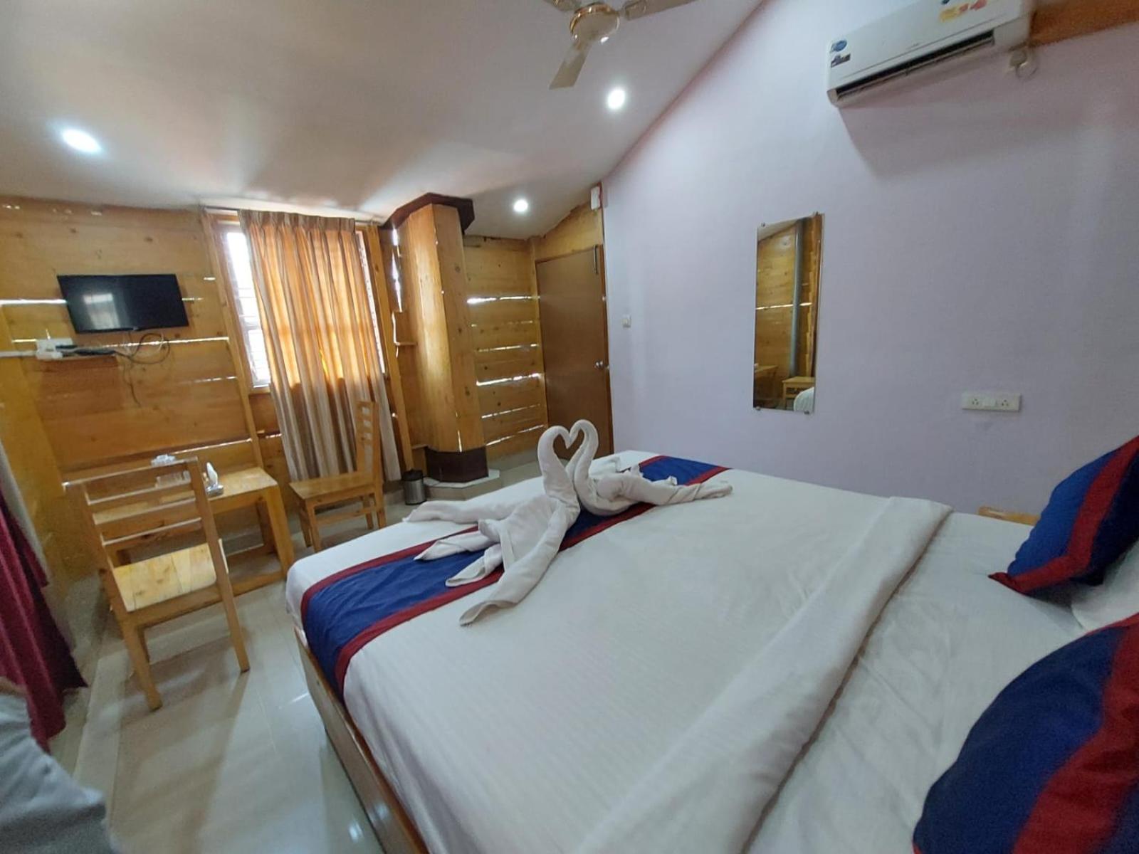 Hotel Yogi Golden 3*