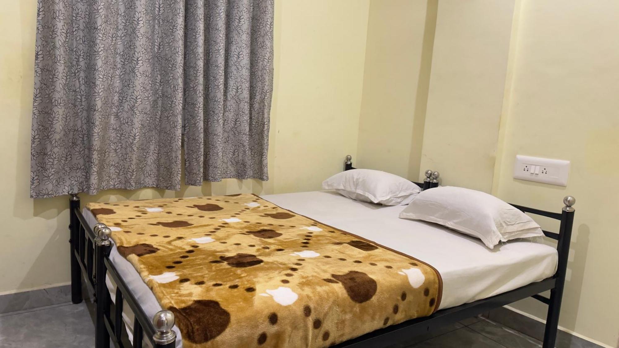 Mysuru-hotel Hotel *