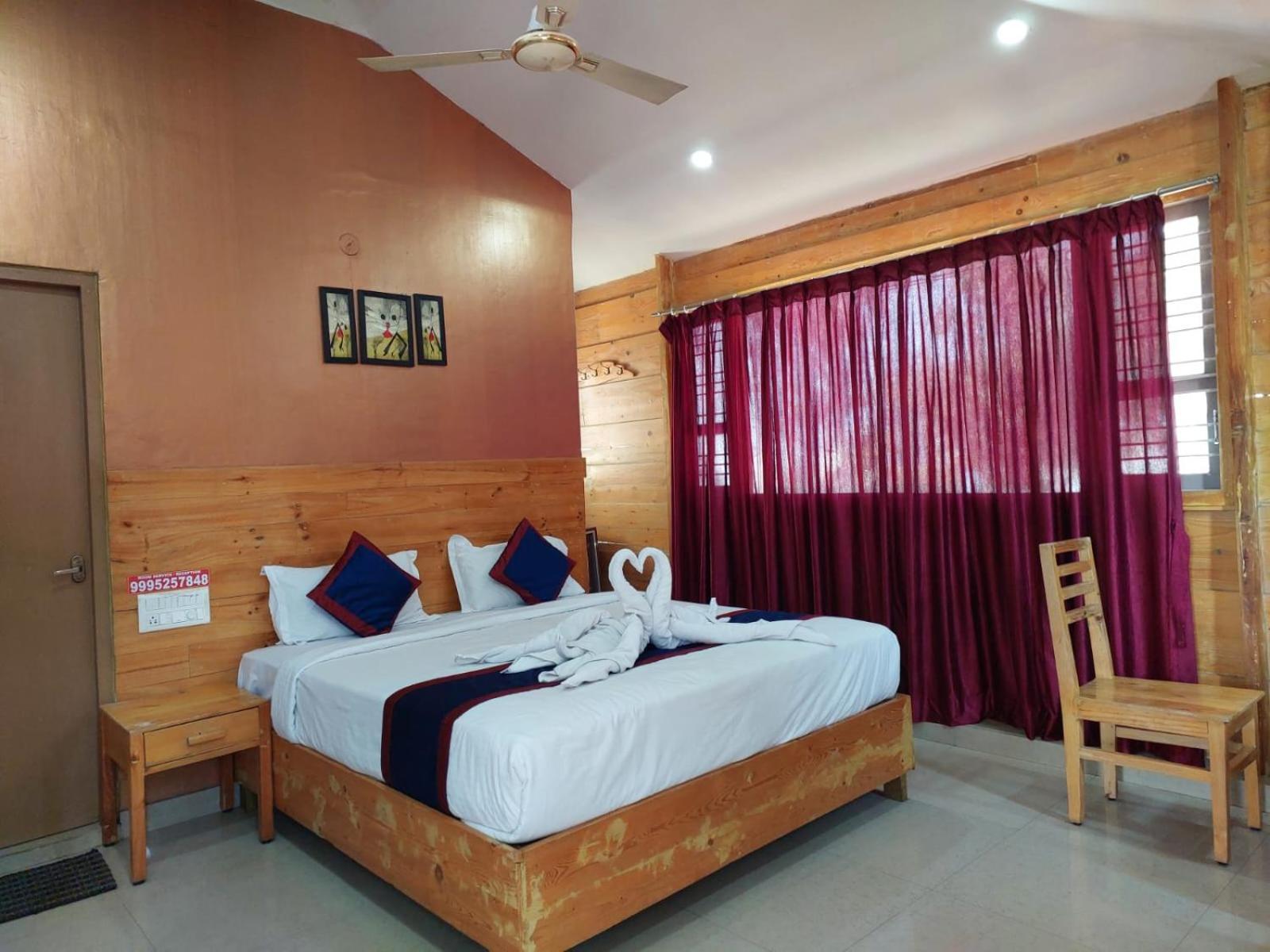 Yogi Golden Hotel 3*