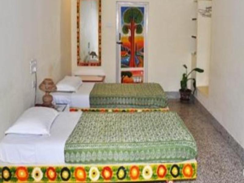 Hotel The 3*
